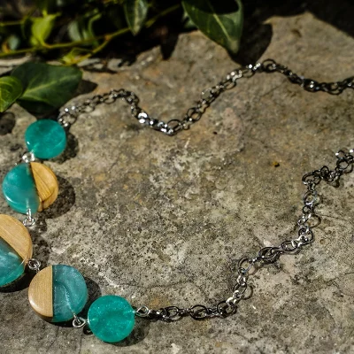 Handmade Olive Wood Necklace | Turquoise Resin