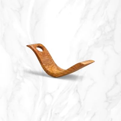 Wooden bottle holder in the shape of wave